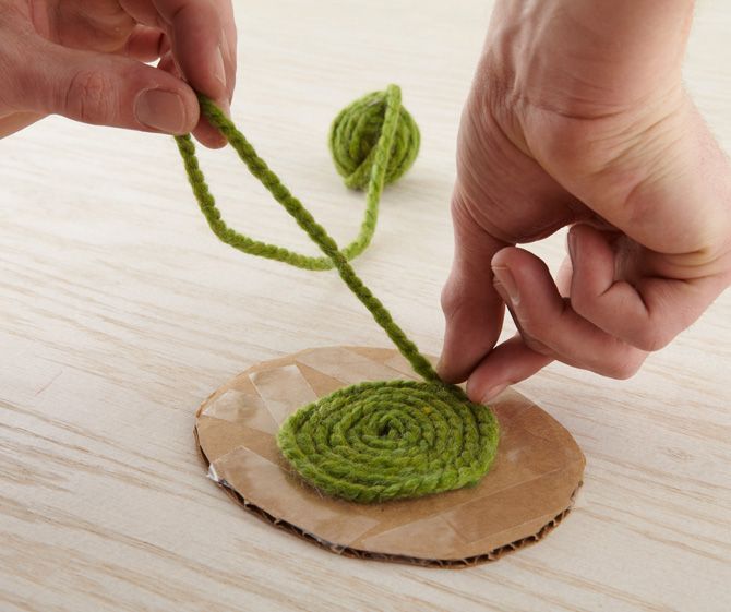 Hacer una casita de muñecas con una estantería